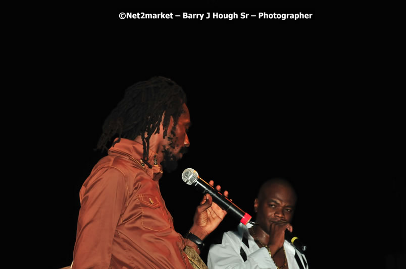 Minister of Tourism, Edmund Bartlett @ Jamaica Jazz and Blues Festival 2009 - Presented by Air Jamaica - Thursday, January 22, 2009 - Venue at the Aqueduct on Rose Hall Resort &amp; Country Club, Montego Bay, Jamaica - Thursday, January 22 - Saturday, January 24, 2009 - Photographs by Net2Market.com - Barry J. Hough Sr, Photographer/Photojournalist - Negril Travel Guide, Negril Jamaica WI - http://www.negriltravelguide.com - info@negriltravelguide.com...!